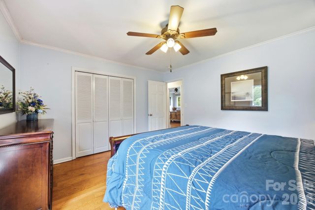 1215 Hillside Drive, Gastonia, NC 28052