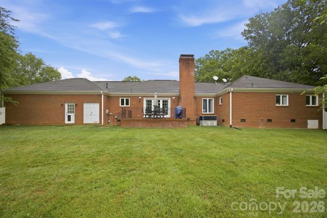 1215 Hillside Drive, Gastonia, NC 28052