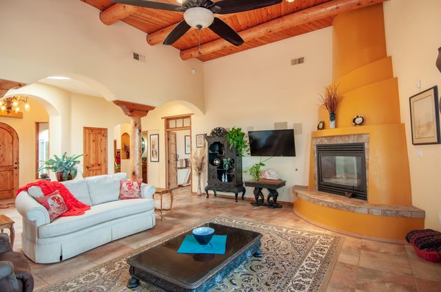 1916 Sonora Road NE, Rio Rancho, NM 87144