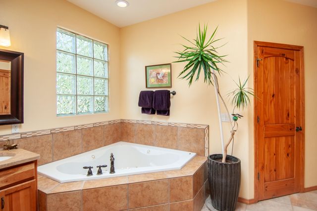 1916 Sonora Road NE, Rio Rancho, NM 87144