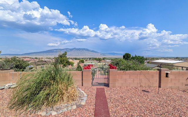 1916 Sonora Road NE, Rio Rancho, NM 87144