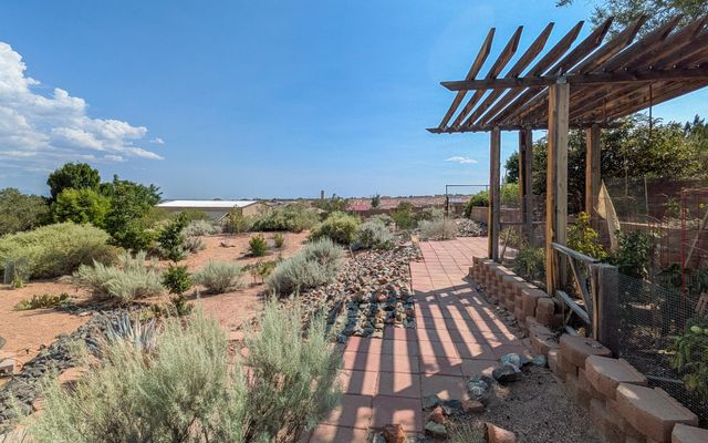 1916 Sonora Road NE, Rio Rancho, NM 87144