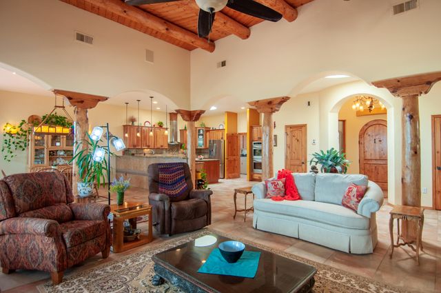 1916 Sonora Road NE, Rio Rancho, NM 87144