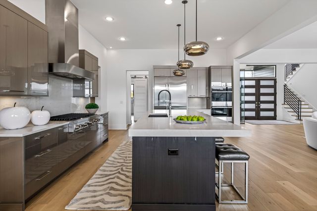 6301 Percheron Ln, Arrington, TN 37014