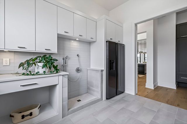 6301 Percheron Ln, Arrington, TN 37014