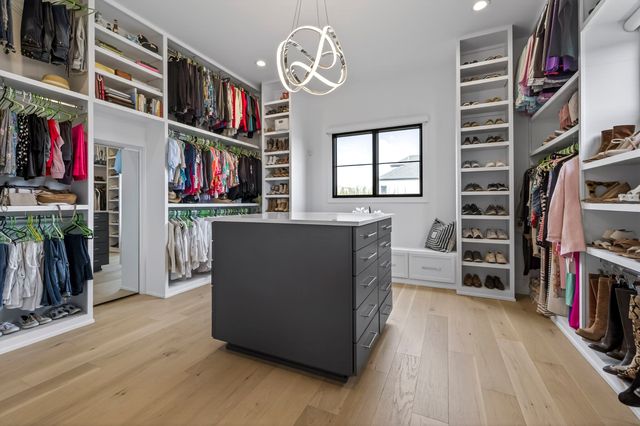 6301 Percheron Ln, Arrington, TN 37014