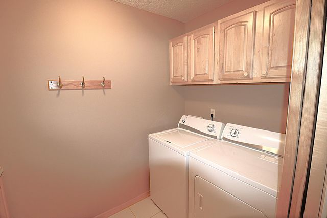 829 Autumn Way, Stillwater, MN 55082