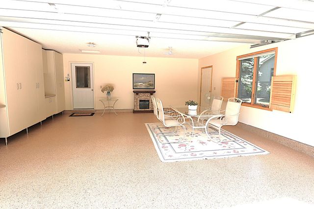 829 Autumn Way, Stillwater, MN 55082
