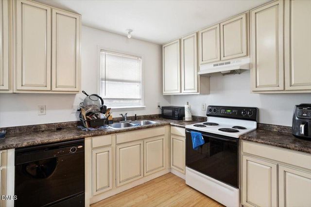 5501 Bobbitt Road, Apex, NC 27539