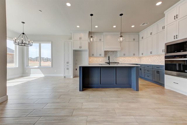 10420 SW 49th Street, Mustang, OK 73064