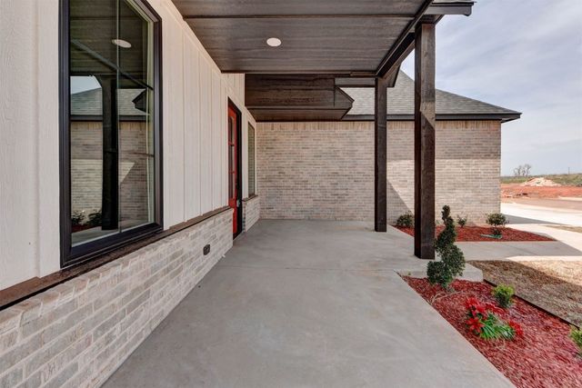 10420 SW 49th Street, Mustang, OK 73064