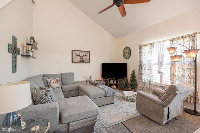 207 ENTERPRISE DR, Berlin, MD 21811