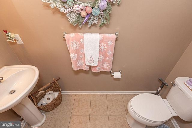 207 ENTERPRISE DR, Berlin, MD 21811