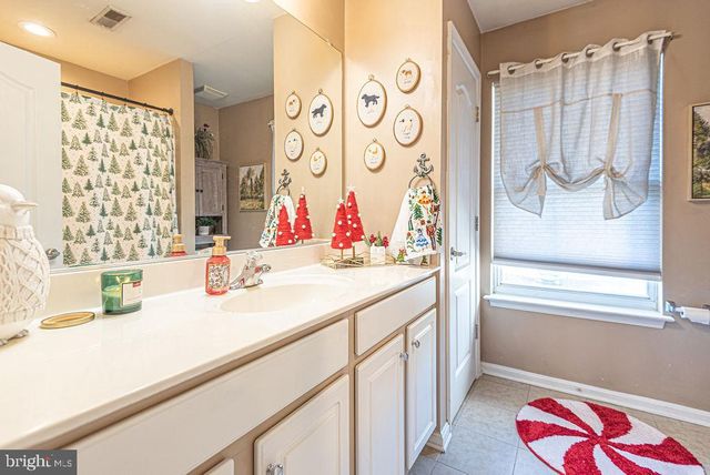 207 ENTERPRISE DR, Berlin, MD 21811