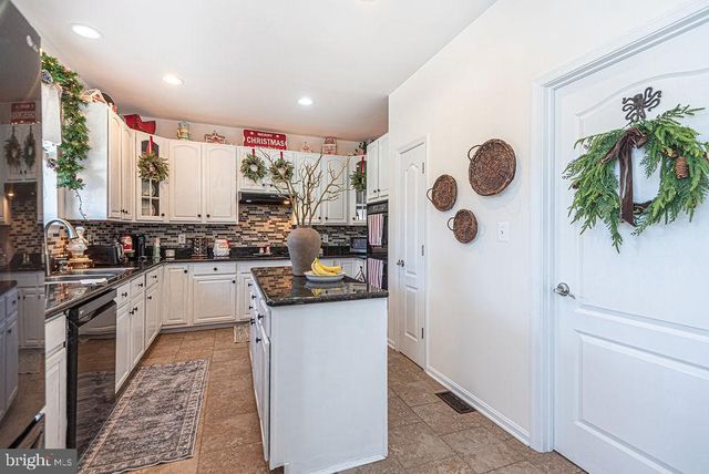 207 ENTERPRISE DR, Berlin, MD 21811