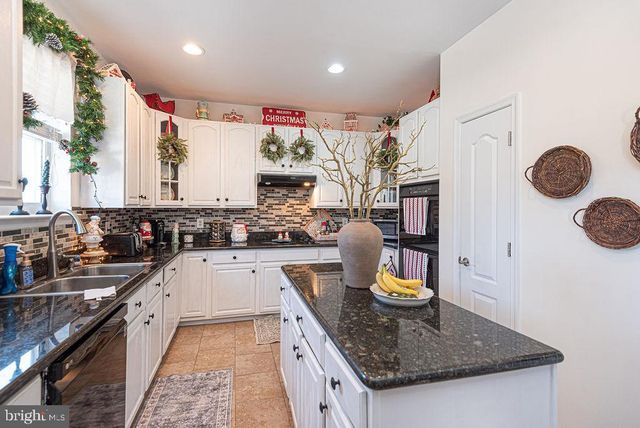 207 ENTERPRISE DR, Berlin, MD 21811