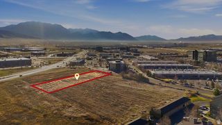 2100 W SAM WHITE LN, Pleasant Grove, UT 84062