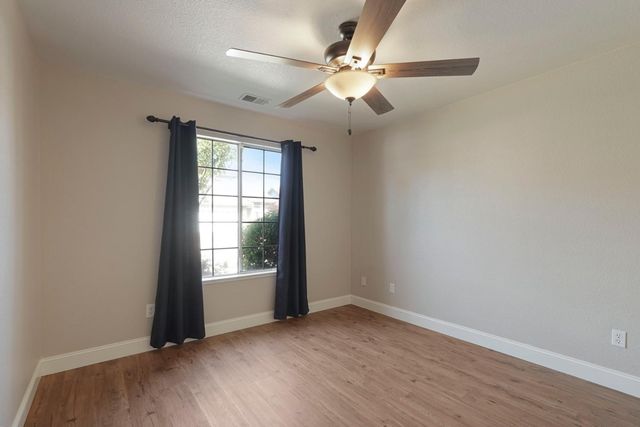 458 Millstone Ct, Woodbridge, CA 95258
