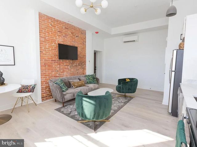 415 SAINT PAUL ST #204, Baltimore, MD 21202