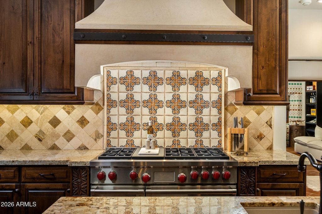 Image 15 of property listing at 10040 E HAPPY VALLEY Road 477, Scottsdale, AZ 85255
