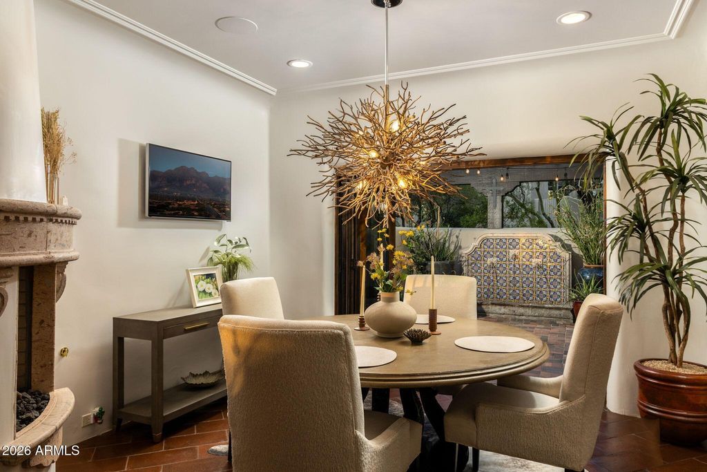 Image 17 of property listing at 10040 E HAPPY VALLEY Road 477, Scottsdale, AZ 85255