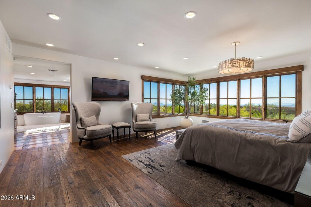 Image 26 of property listing at 10040 E HAPPY VALLEY Road 477, Scottsdale, AZ 85255