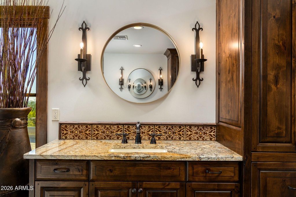 Image 31 of property listing at 10040 E HAPPY VALLEY Road 477, Scottsdale, AZ 85255