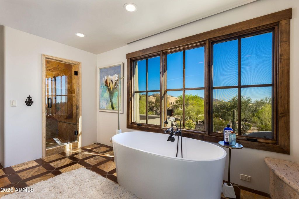 Image 32 of property listing at 10040 E HAPPY VALLEY Road 477, Scottsdale, AZ 85255