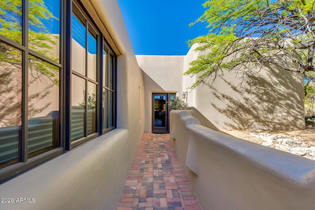 Image 51 of property listing at 10040 E HAPPY VALLEY Road 477, Scottsdale, AZ 85255