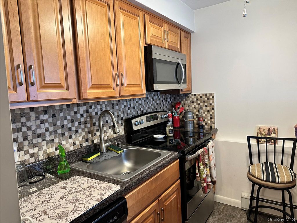 26 Peddler Hill Road 2602, Monroe, NY 10950