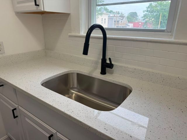 153 Bailey St 3FL, Lawrence, MA 01843