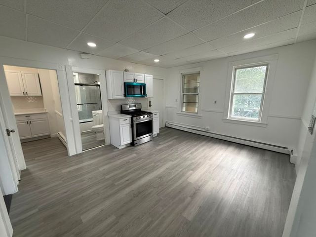 153 Bailey St 3FL, Lawrence, MA 01843