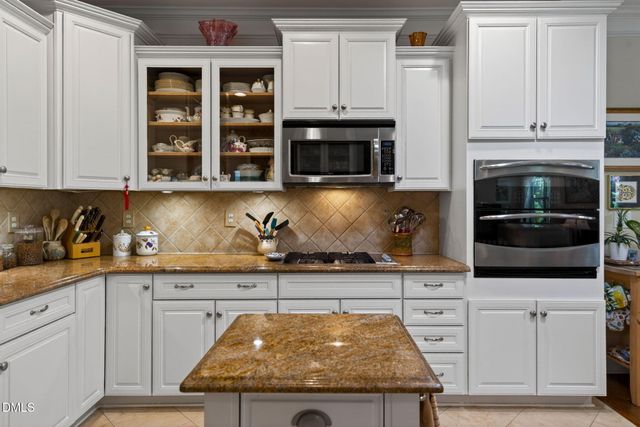 202 Briarfield Drive, Apex, NC 27502