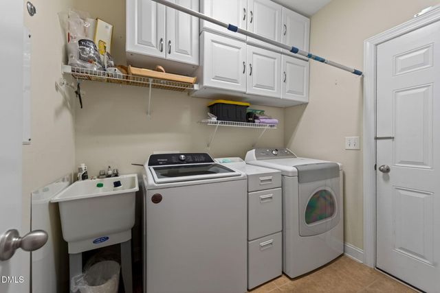 202 Briarfield Drive, Apex, NC 27502