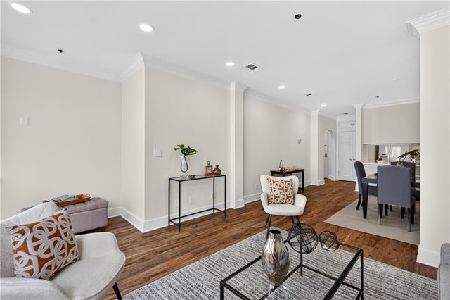 2499 Peachtree Road NE 508, Atlanta, GA 30305