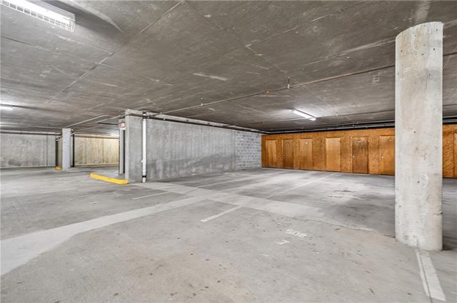 2499 Peachtree Road NE 508, Atlanta, GA 30305