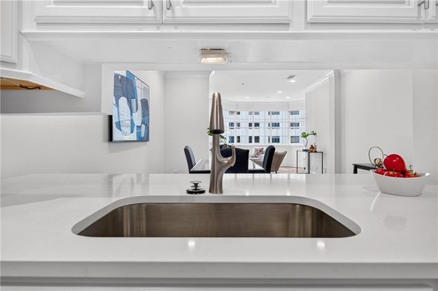 2499 Peachtree Road NE 508, Atlanta, GA 30305