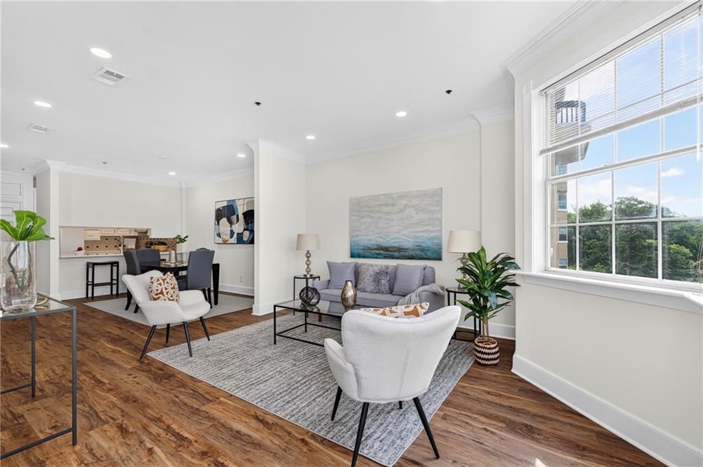 2499 Peachtree Road NE 508, Atlanta, GA 30305