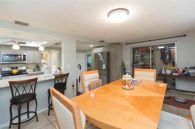 7906 CHERRYTREE LANE, New Port Richey, FL 34653