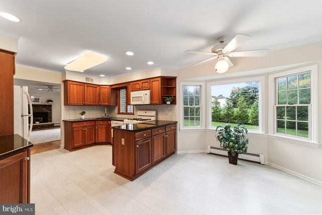 90 DENOW RD, Lawrence Township, NJ 08648