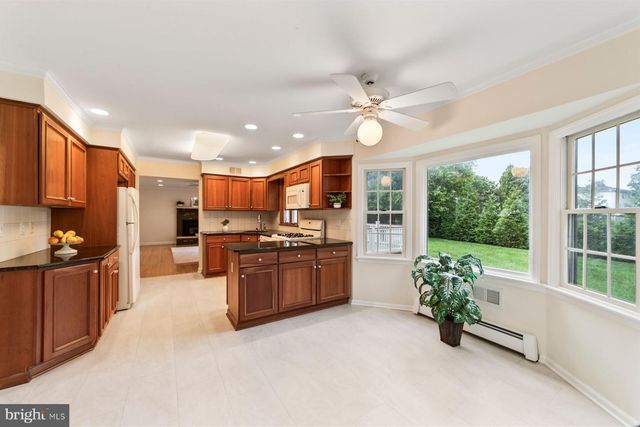 90 DENOW RD, Lawrence Township, NJ 08648