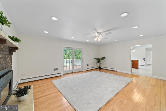 90 DENOW RD, Lawrence Township, NJ 08648