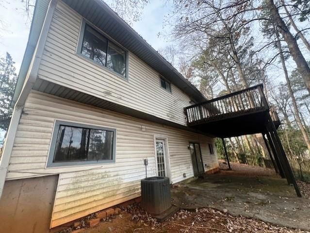 1178 Indian NW Way, Lilburn, GA 30047