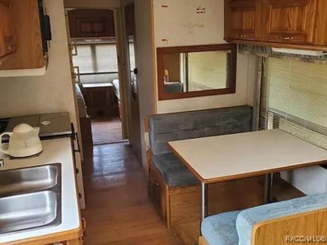 7095 W Vantage Lane, Homosassa, FL 34448