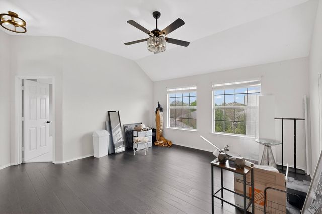 1012 Muscadine Vine Street, Crowley, TX 76036