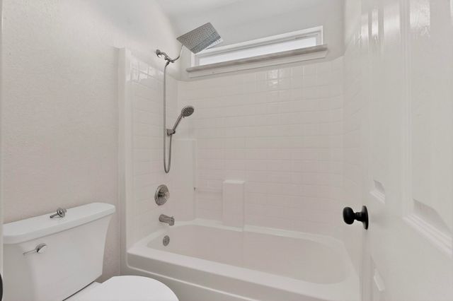 1012 Muscadine Vine Street, Crowley, TX 76036