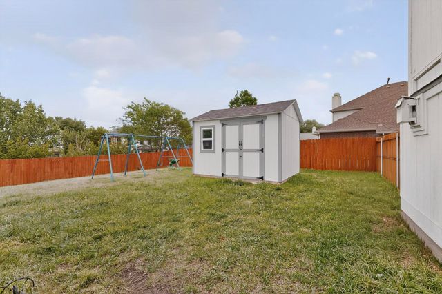 1012 Muscadine Vine Street, Crowley, TX 76036