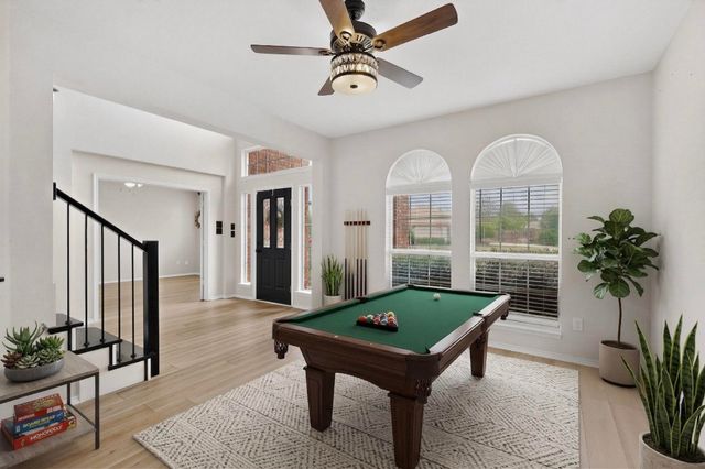 1012 Muscadine Vine Street, Crowley, TX 76036