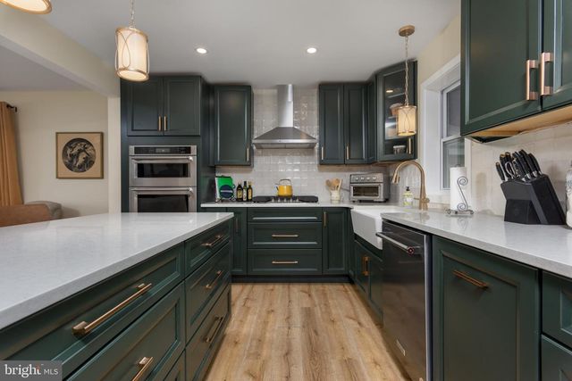230 N 48TH STREET, Harrisburg, PA 17111