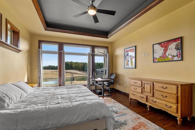 2345 Silveridge DRIVE, Manitowoc, WI 54220